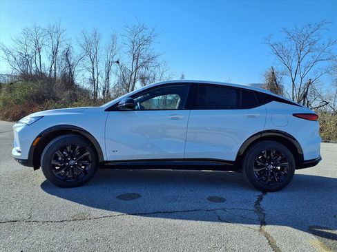 New 2026 Buick Envista Sport Touring w/ Advanced Safety Package image 24