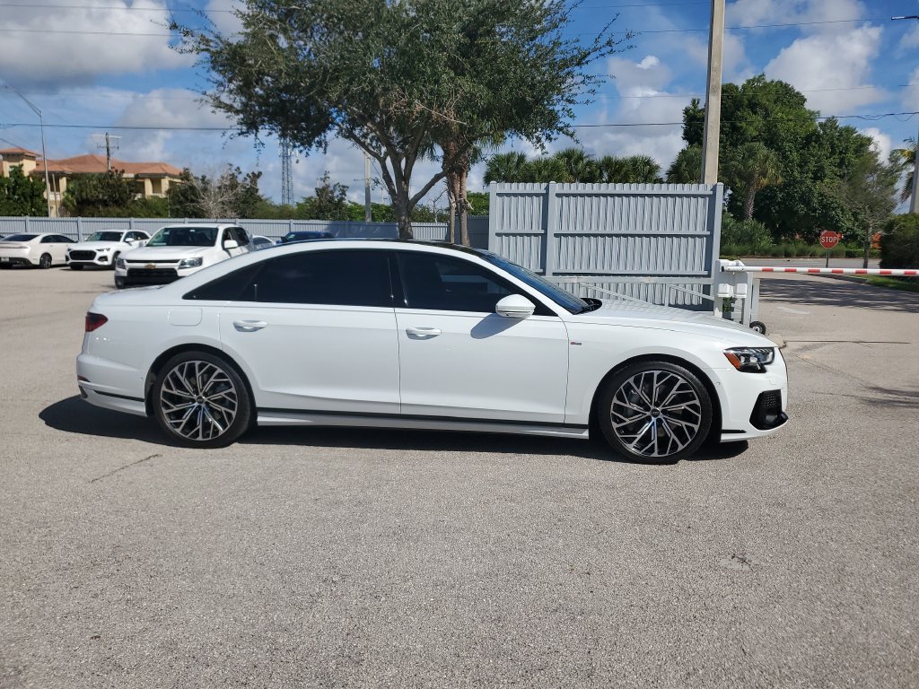Certified 2024 Audi A8 L 3.0T AWD/4WD image 4