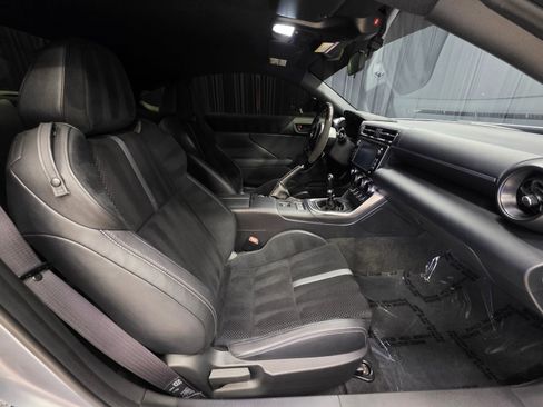 Used 2024 Toyota GR86 Premium RWD image 2