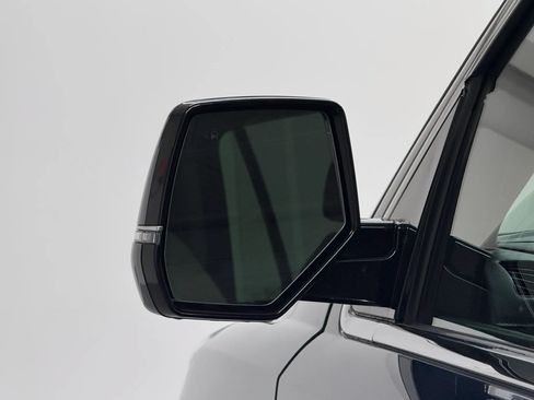 Used 2019 Cadillac Escalade Luxury RWD image 88
