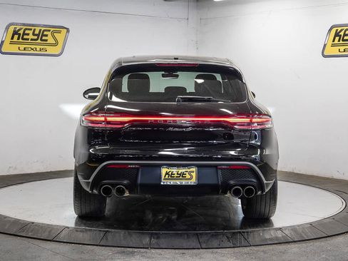 Used 2023 Porsche Macan S AWD/4WD image 3