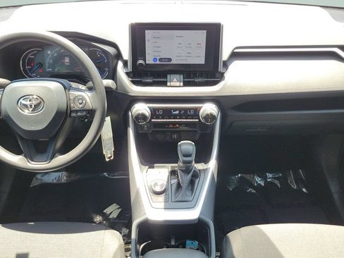 Certified 2025 Toyota RAV4 LE AWD/4WD image 11