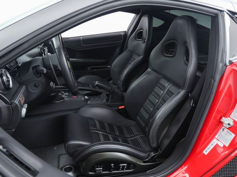 Used 2011 Ferrari 599 GTO RWD image 5