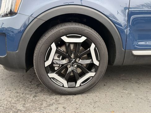 Used 2023 Kia Telluride S w/ S Sunroof Package image 9