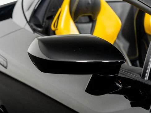 Used 2016 Lamborghini Huracan LP 610-4 image 26