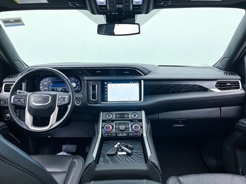 Used 2023 GMC Yukon Denali image 47