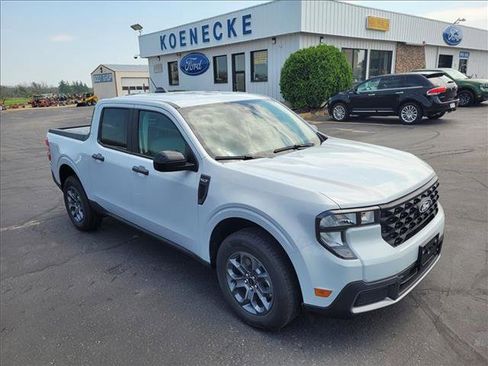 New 2025 Ford Maverick XLT w/ XLT Luxury Package image 3