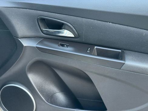 Used 2016 Chevrolet Cruze LT w/ Sun And Sound Package image 49