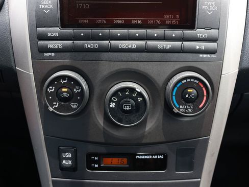 Used 2011 Toyota Corolla FWD image 31