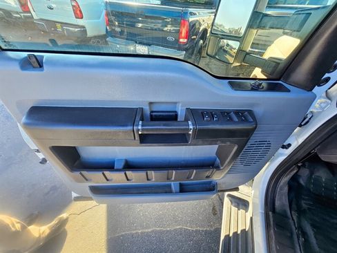 Used 2014 Ford F350 XL w/ Power Equipment Group image 19