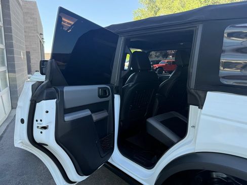 Used 2022 Ford Bronco Black Diamond AWD/4WD image 32