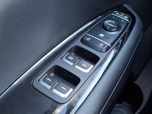 Used 2018 Kia Optima SX image 30