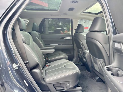 Used 2024 Hyundai Palisade Limited FWD image 30