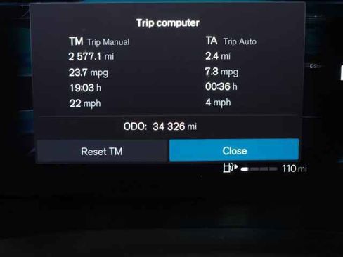 Used 2023 Volvo XC60 B5 Plus w/ Climate Package image 21