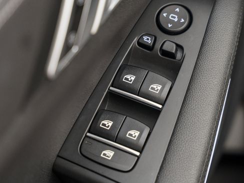 Used 2021 BMW X5 xDrive40i w/ Premium Package 2 image 23