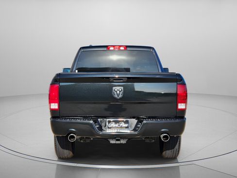 Used 2019 RAM 1500 Express w/ Express Value Package RWD image 4