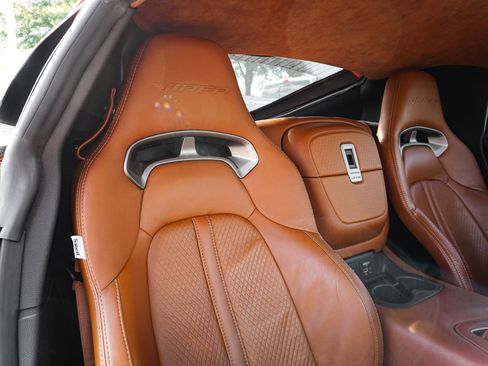 Used 2013 SRT Viper GTS w/ GTS Laguna Interior Pkg RWD image 33