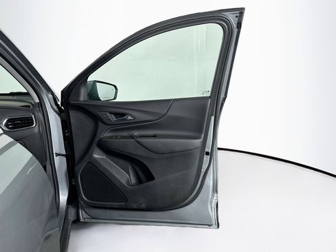 Used 2024 Chevrolet Equinox LT w/ LPO, Floor Liner Package image 31