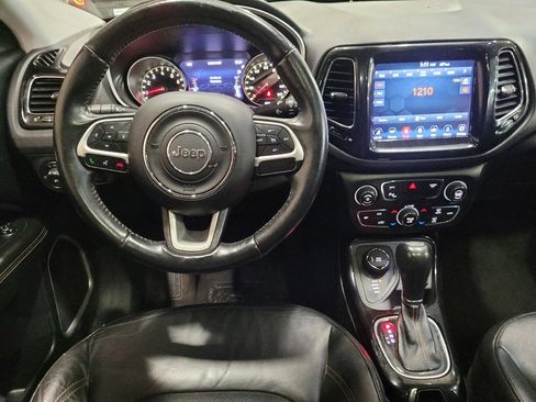 Used 2018 Jeep Compass Limited w/ Navigation Group AWD/4WD image 22