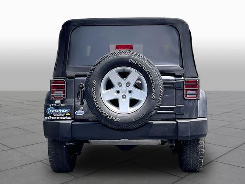 Used 2016 Jeep Wrangler Sport w/ Quick Order Package 24S AWD/4WD image 5