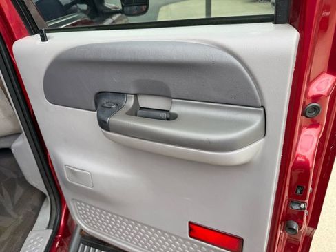 Used 2001 Ford F250 XLT image 13