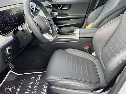 Certified 2025 Mercedes-Benz C 300 4MATIC Sedan image 9
