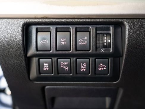 Used 2016 Subaru Outback 2.5i Limited image 19