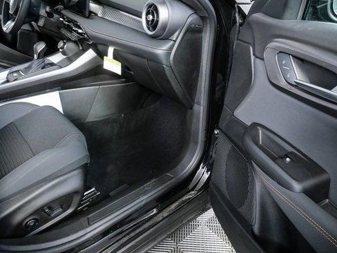 New 2025 Alfa Romeo Tonale AWD/4WD image 24