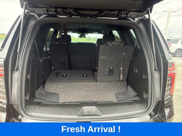 Used 2025 Chevrolet Tahoe LS RWD image 5