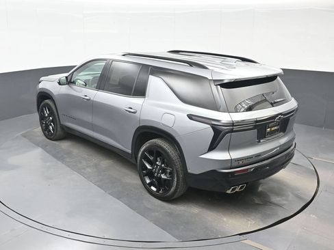 Used 2024 Chevrolet Traverse RS w/ LPO, Floor Liner Package AWD/4WD image 19