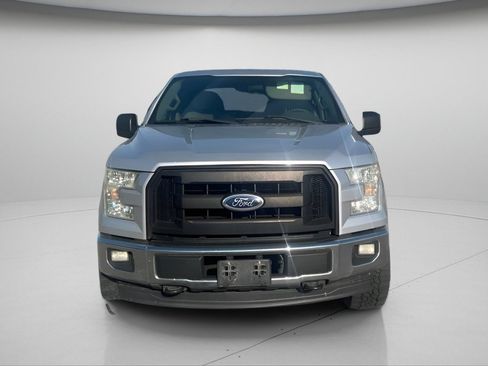 Used 2017 Ford F150 XL w/ Equipment Group 101A Mid AWD/4WD image 17