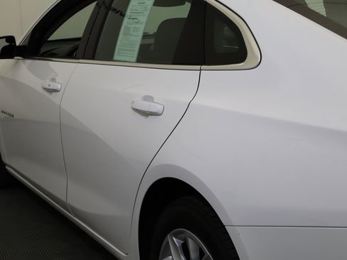 Used 2024 Chevrolet Malibu LT image 43