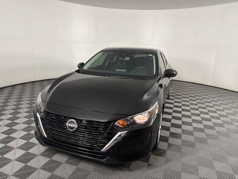 Used 2024 Nissan Sentra S FWD image 28