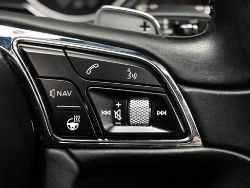 Used 2019 Bentley Bentayga AWD/4WD image 77