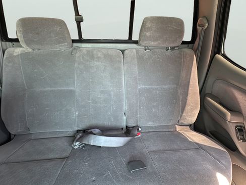 Used 2004 Toyota Tacoma PreRunner RWD image 32