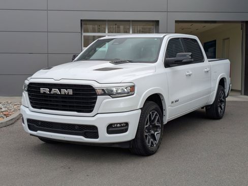 Used 2025 RAM 1500 Laramie w/ Sport Appearance Package image 7