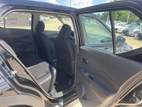 New 2025 Nissan Kicks Play S image 14