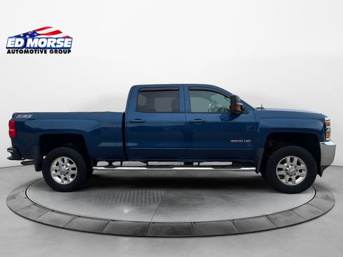 Used 2015 Chevrolet Silverado 3500 LT w/ LT Convenience Package AWD/4WD image 6