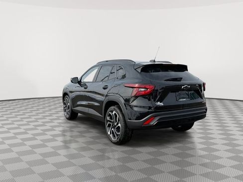 New 2026 Chevrolet Trax RS w/ Sunroof Package FWD image 12