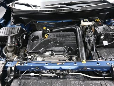 Used 2024 GMC Terrain SLT w/ Infotainment Package II image 30