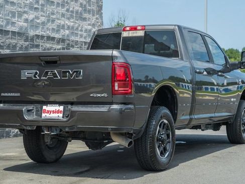 Used 2026 RAM 2500 Laramie AWD/4WD image 6
