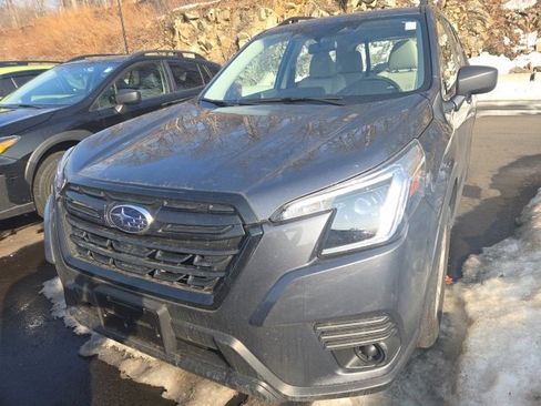 Used 2023 Subaru Forester image 9