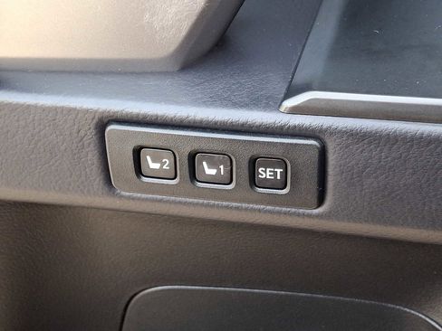 Certified 2022 Lexus GX 460 Premium image 25