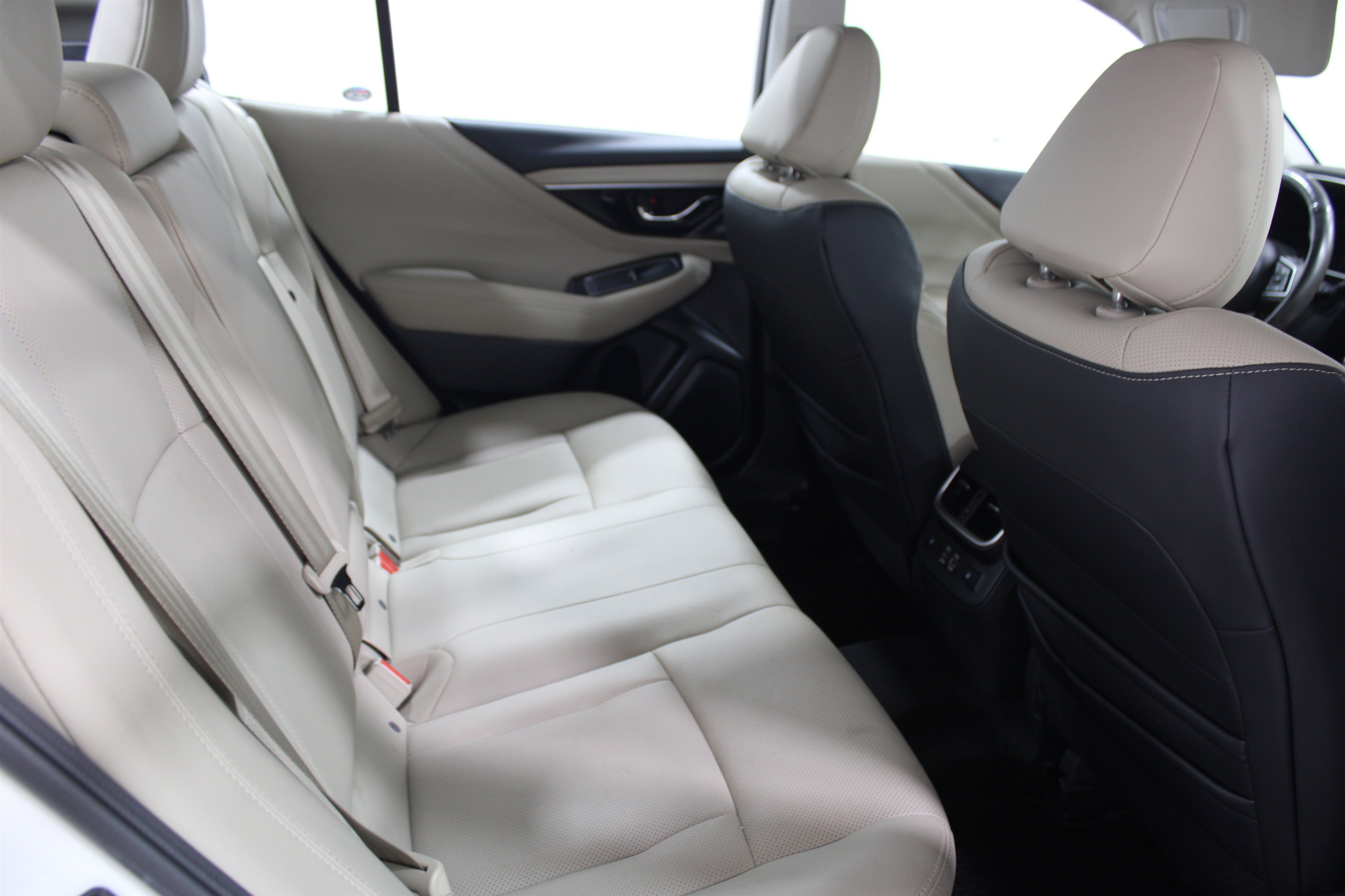 Used 2023 Subaru Legacy Limited AWD/4WD image 22