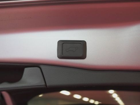 Certified 2022 Toyota RAV4 XSE image 38