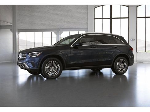 Certified 2022 Mercedes-Benz GLC 300 4MATIC image 38