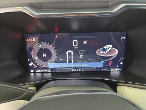 Used 2024 GMC Canyon AT4X image 19