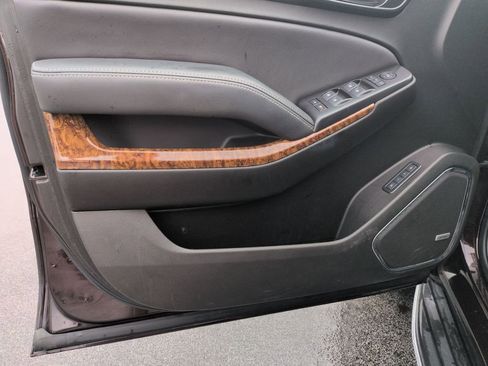 Used 2020 Chevrolet Tahoe Premier image 10