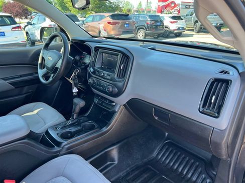 Used 2020 Chevrolet Colorado W/T RWD image 25