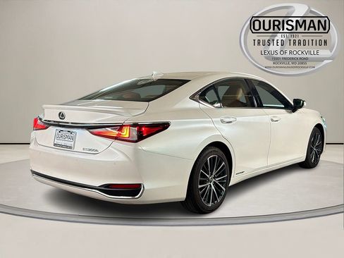 Certified 2022 Lexus ES 300h 300h w/ Premium Package image 7